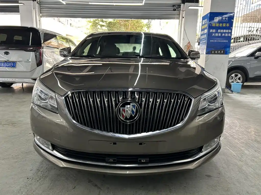 Buick LaCrosse — миниатюра 4