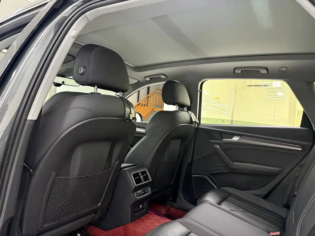 Audi Q5L — миниатюра 16
