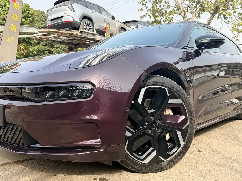 ZEEKR EXTREME KRYPTON 001