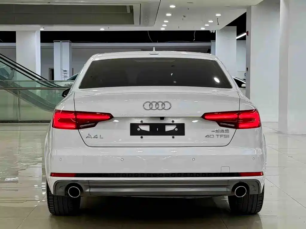 Audi A4L 2018 30 40 TFSI Fashion