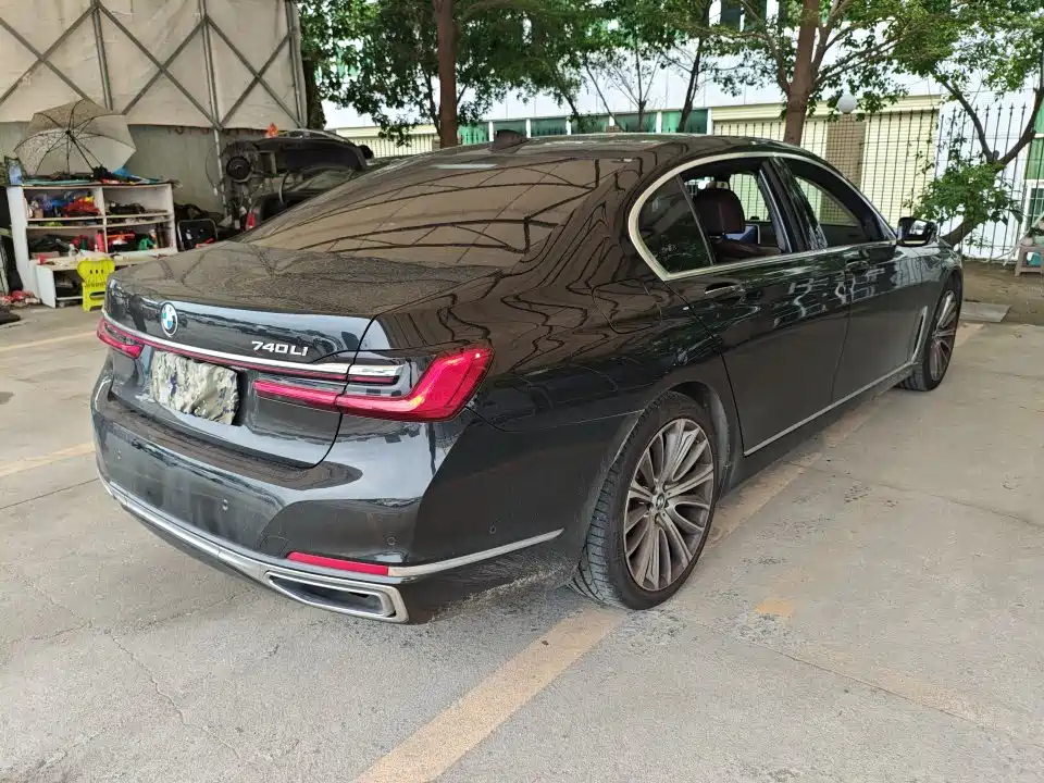 BMW 7 Series 7 2021 740Li Lead Luxury