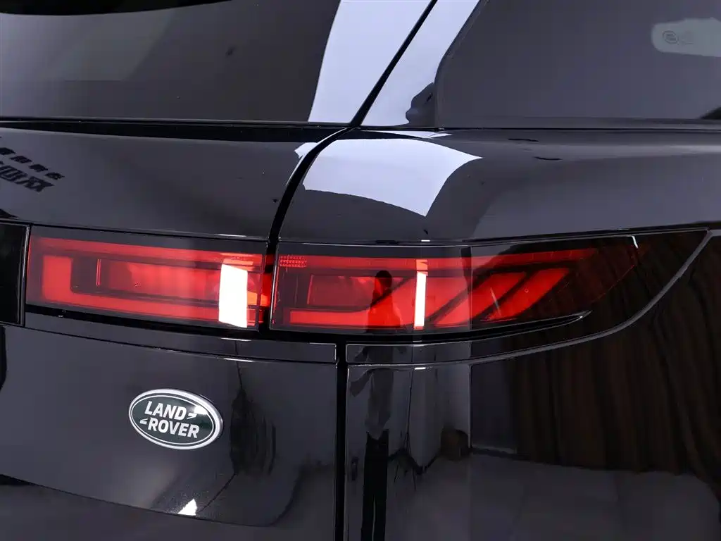 Land Rover Range Rover Sport 2025 400PS