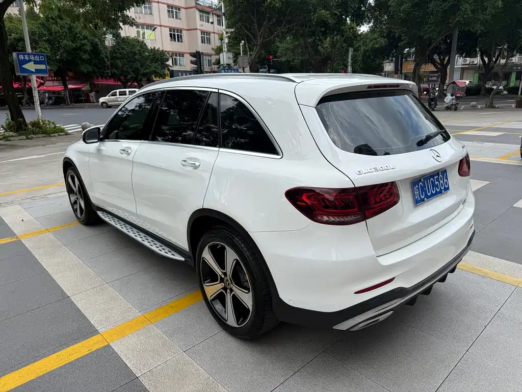 Mercedes-Benz GLC 2020 GLC 300 L 4MATIC Luxury