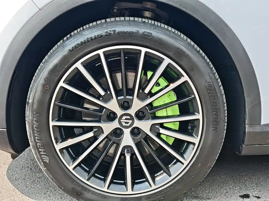 Leapmotor C11 2026 640