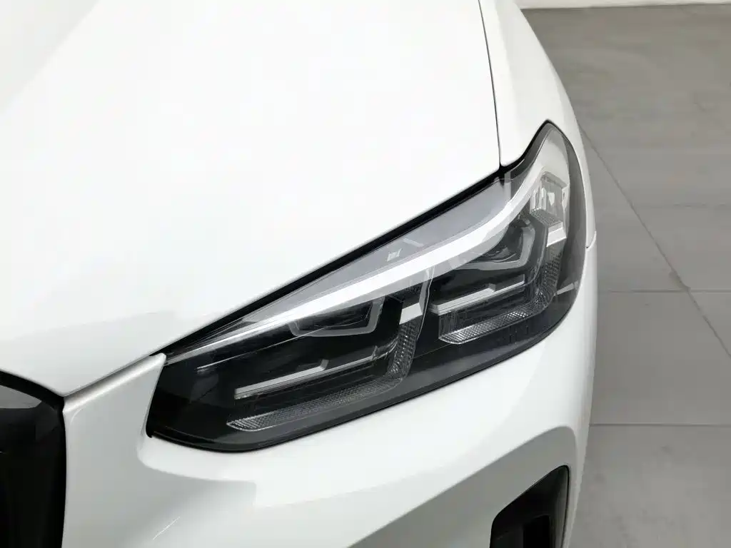 BMW X3 — миниатюра 7