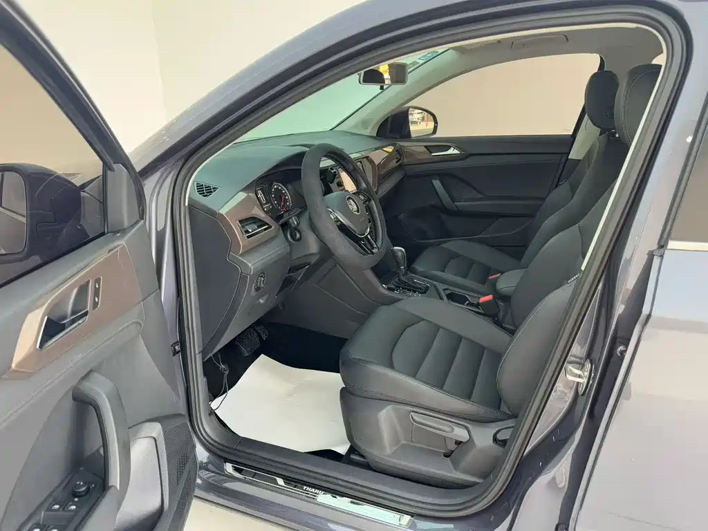 Volkswagen Tharu — миниатюра 6