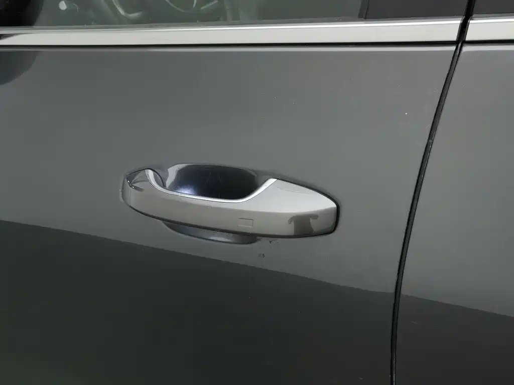 Li Auto Li ONE — миниатюра 18