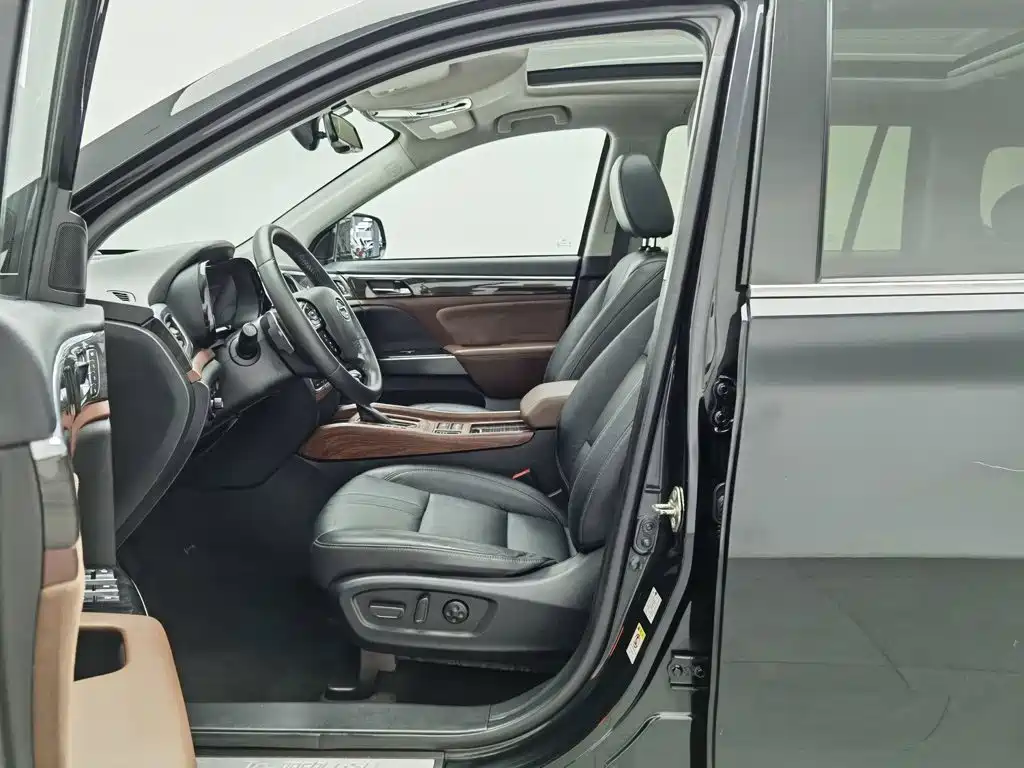 GAC Motor Trumpchi GS8 — миниатюра 10