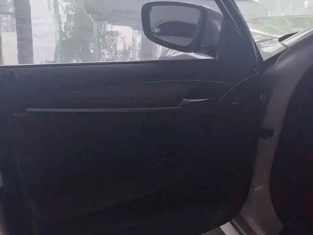 BMW 5 SERIES NEW ENERGY