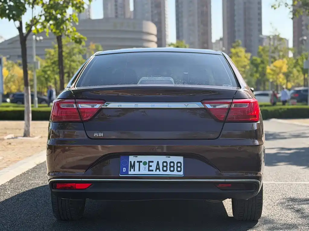 Geely Vision — миниатюра 5