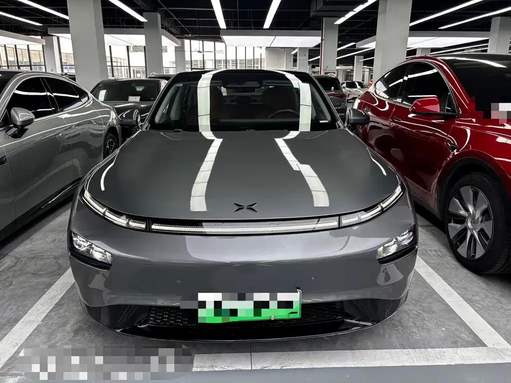 XPeng P7 — миниатюра 2