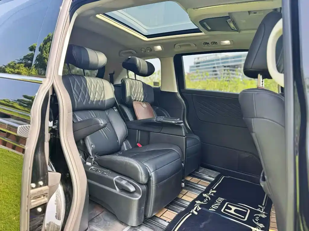 Honda Elysion 2019 2.0L Luxury