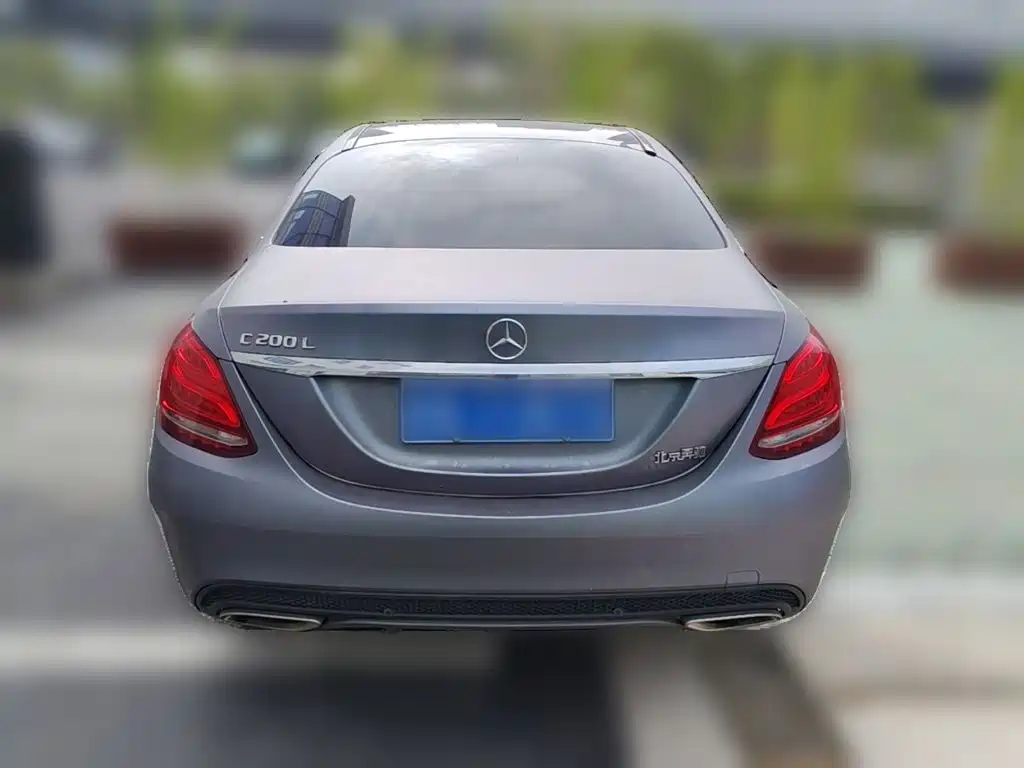 Mercedes-Benz C-Class — миниатюра 8