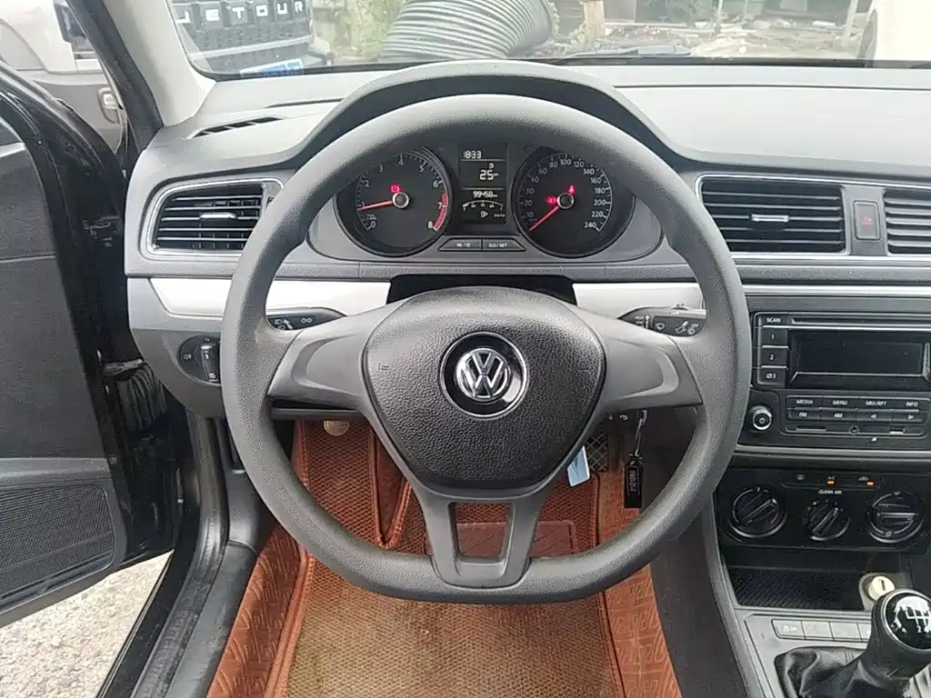 Volkswagen Lavida — миниатюра 11