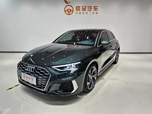 AUDI  A3 2023