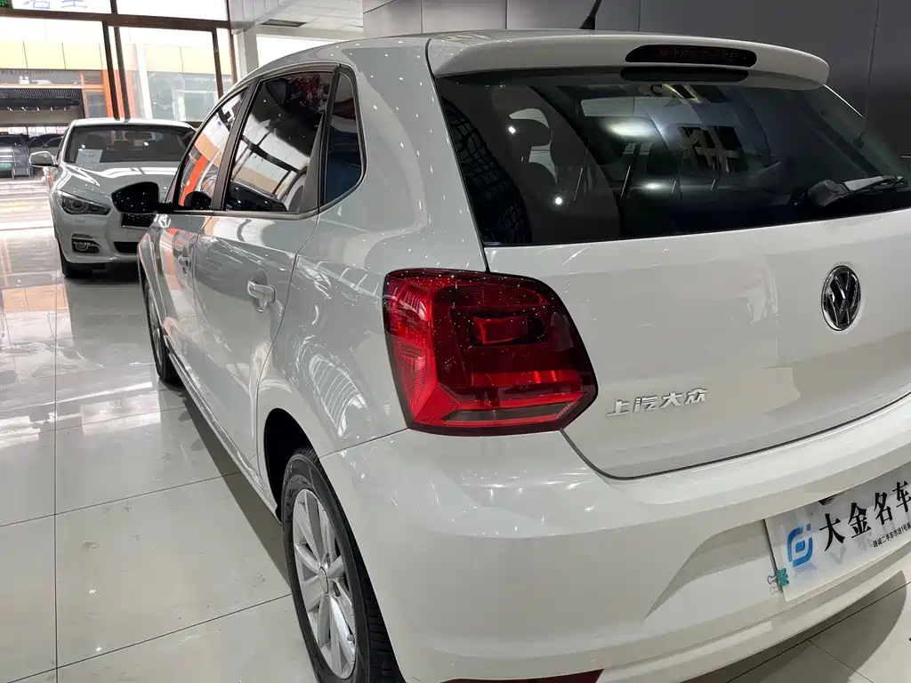 Volkswagen Polo 1.4L Auto Elegant Type, фото 12