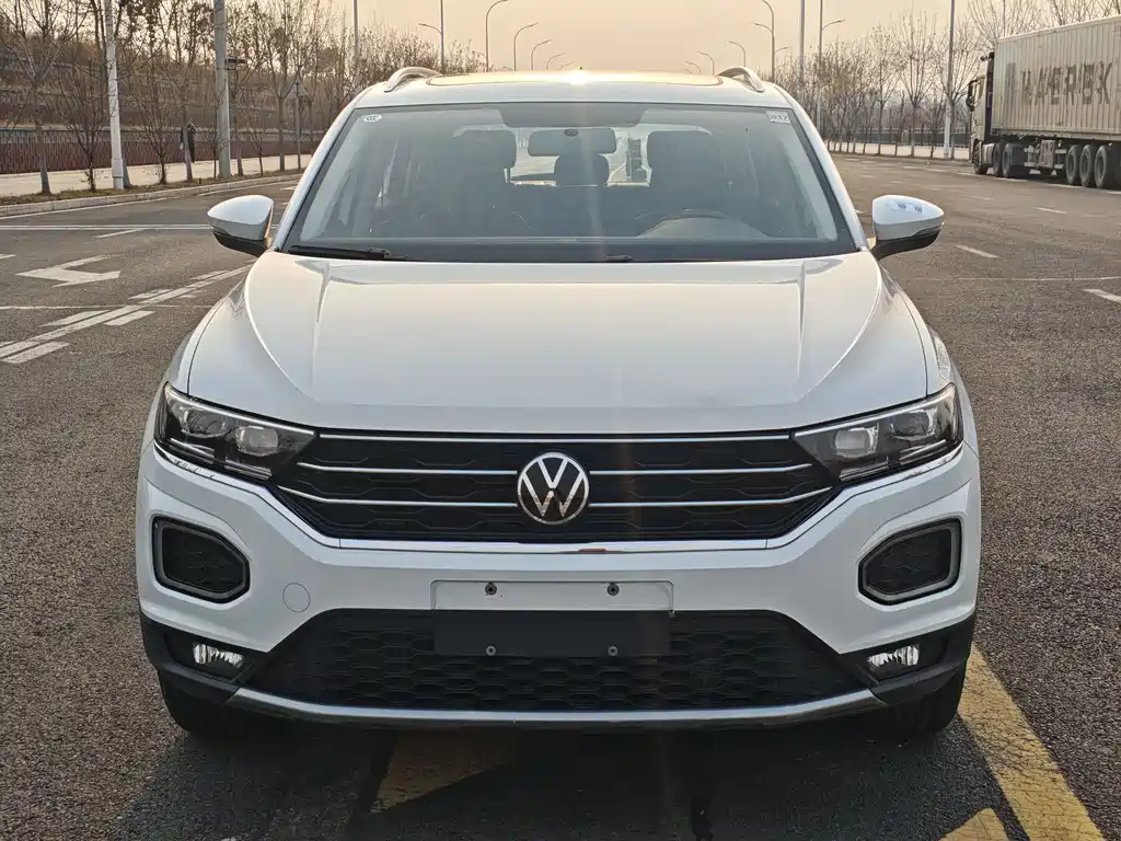 VOLKSWAGEN T ROC EXPLORING SONGS