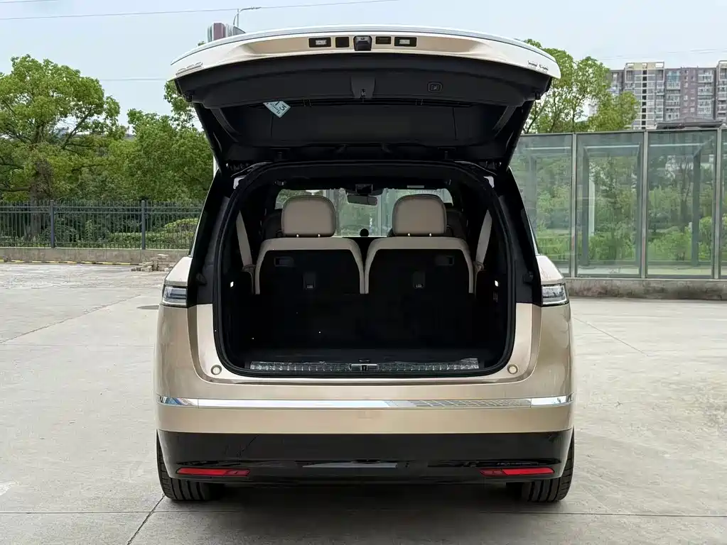 NIO ES9 — миниатюра 19
