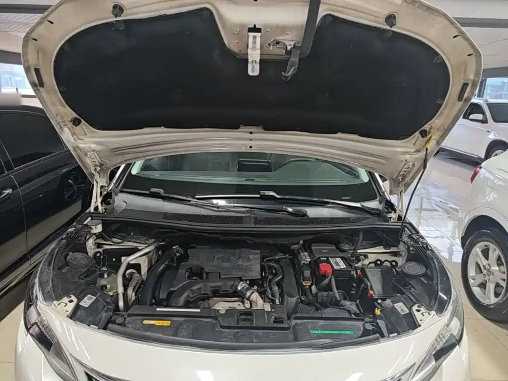 Peugeot 5008 — миниатюра 20