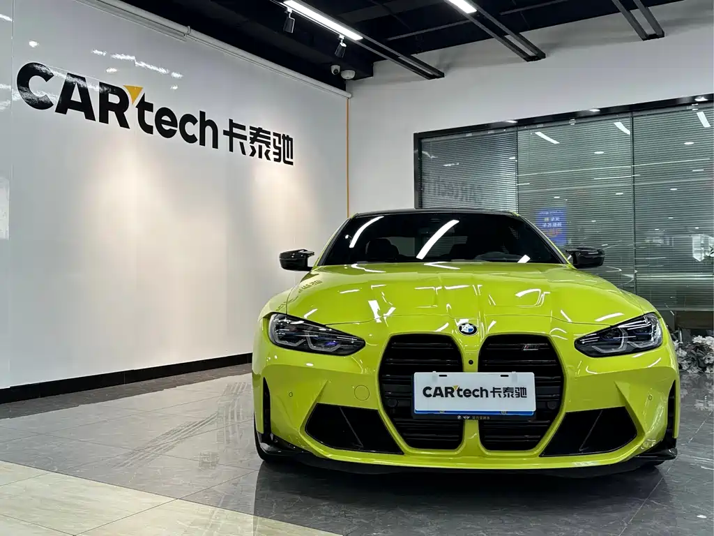 BMW  M4
