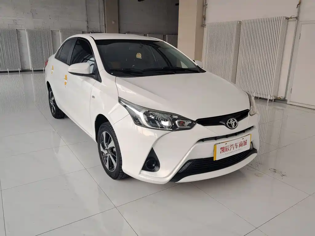 TOYOTA YARIS L TO ENJOY