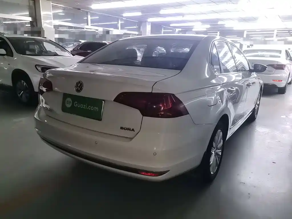Volkswagen Bora — миниатюра 7
