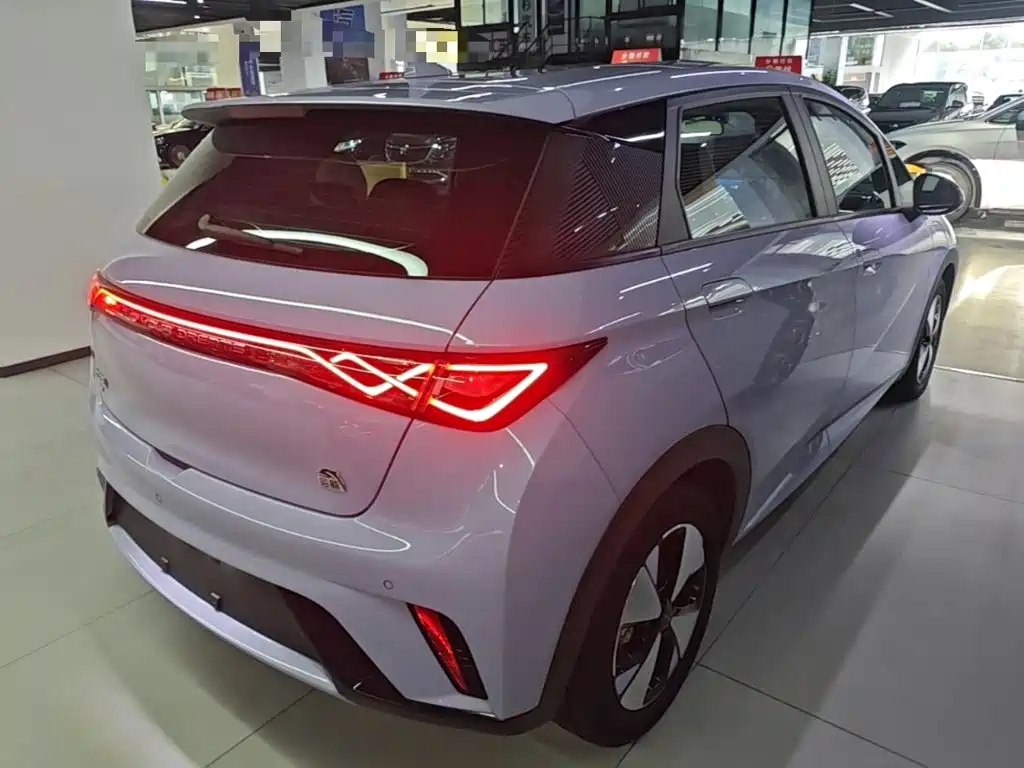 BYD Dolphin — миниатюра 7