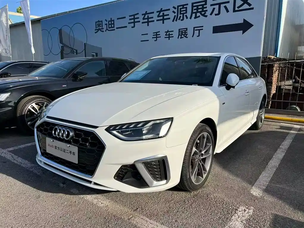 Купить Audi A4L