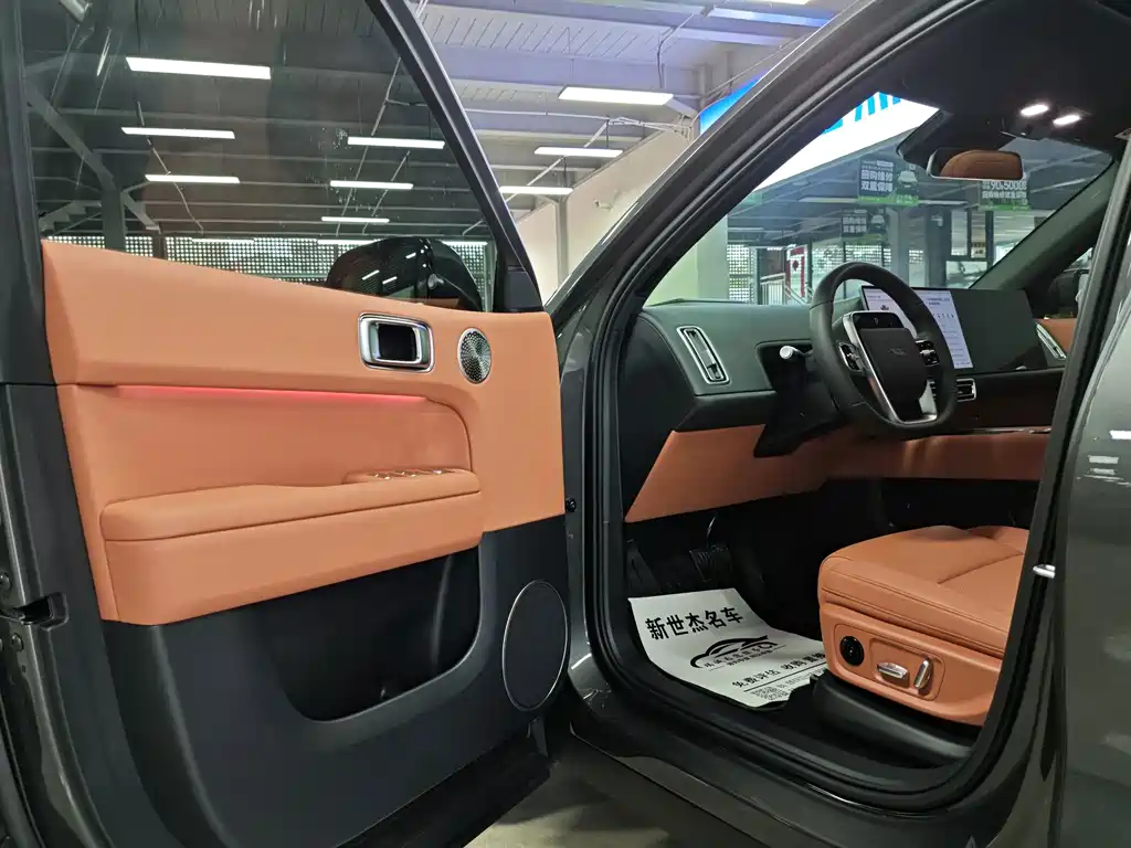 Li Auto Li L6 — миниатюра 4