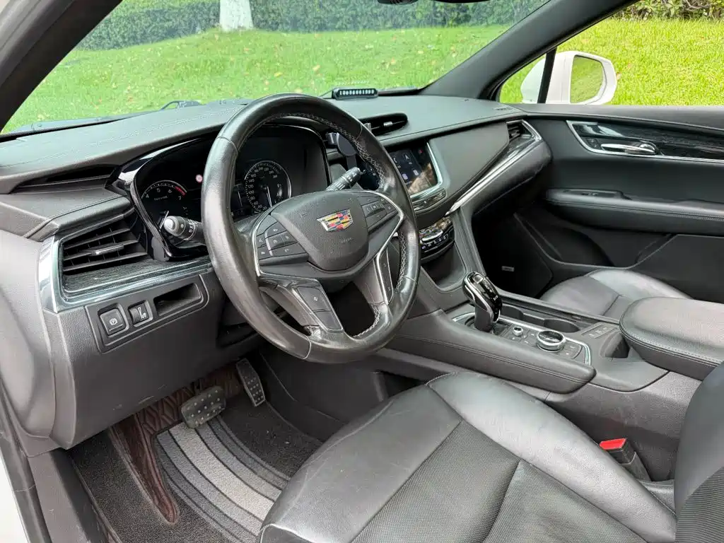 Cadillac XT5 — миниатюра 7