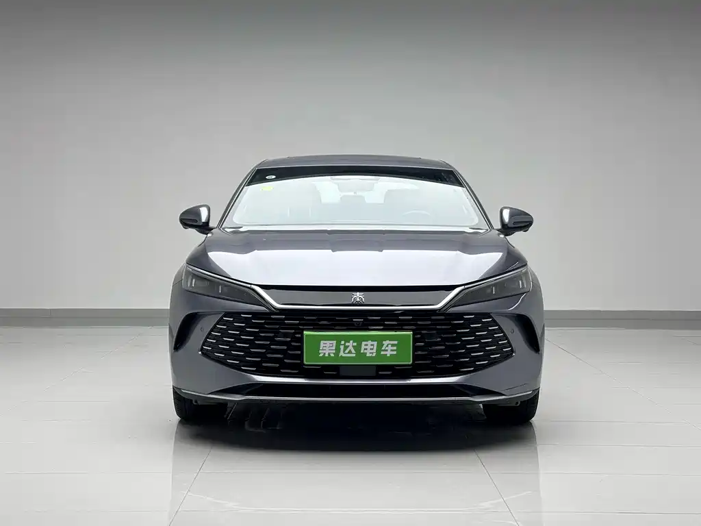 BYD Qin L L 2025 DM-i Smart Drive 120KM