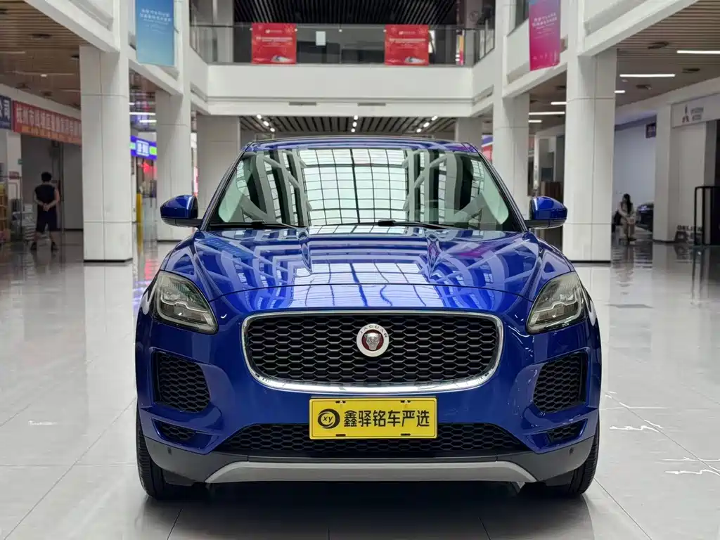 Jaguar E-PACE — миниатюра 2