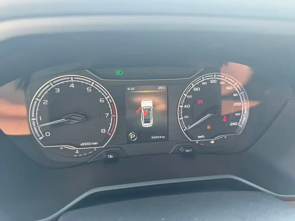 Geely Vision X6 — миниатюра 7