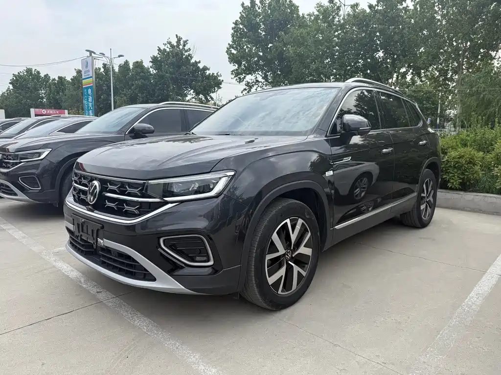 Volkswagen Tayron 2023 330TSI 2WD Luxury Plus Advanced Edition