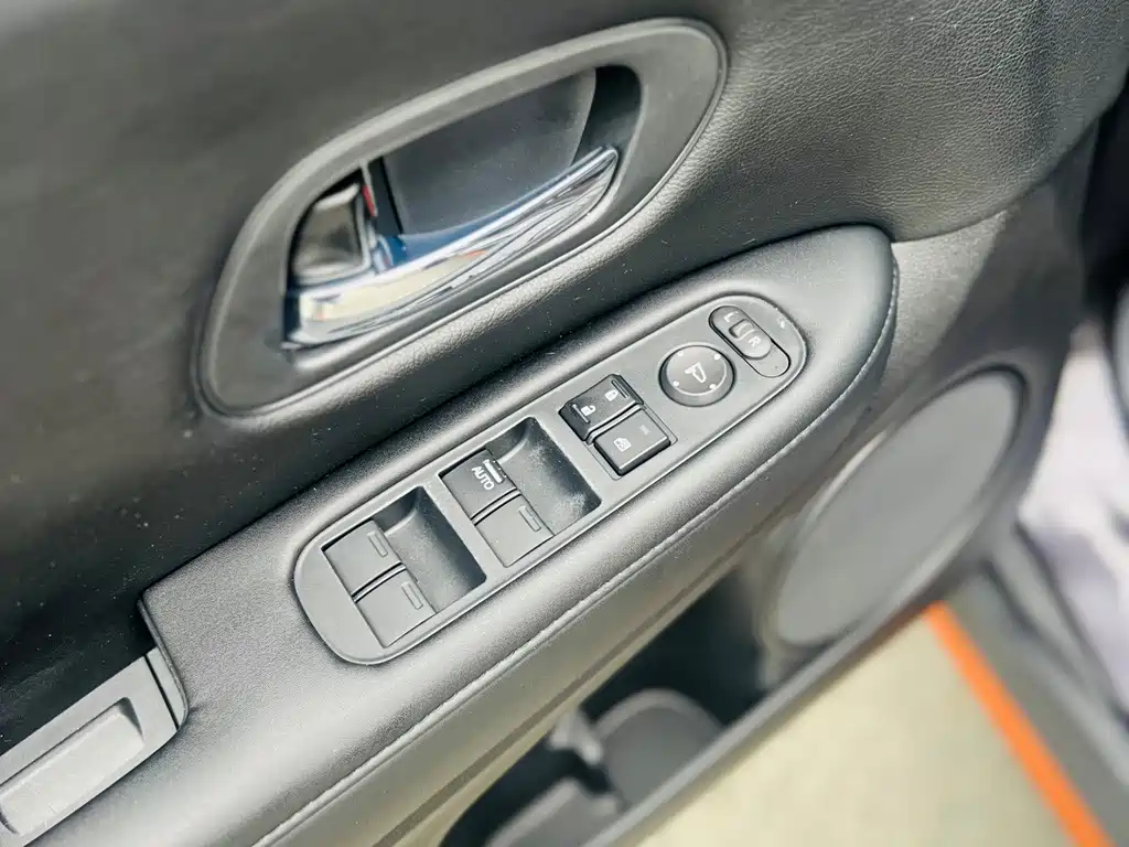 Honda Vezel — миниатюра 8