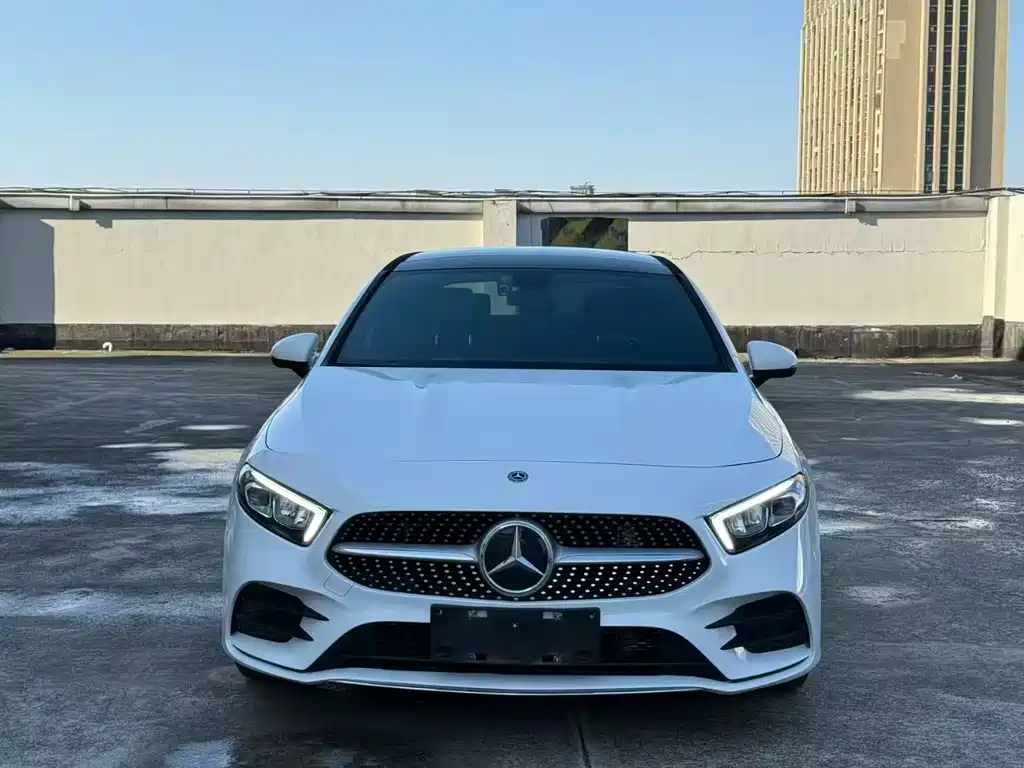 MERCEDES-BENZ A CLASS