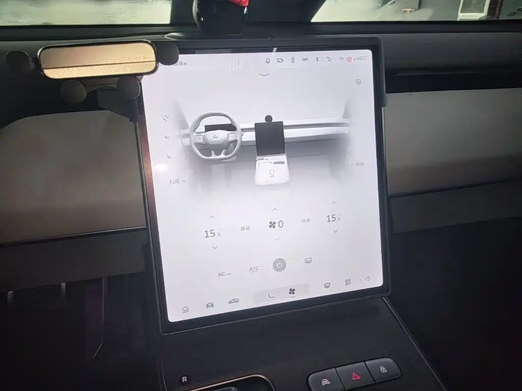 NIO ET5T — миниатюра 13