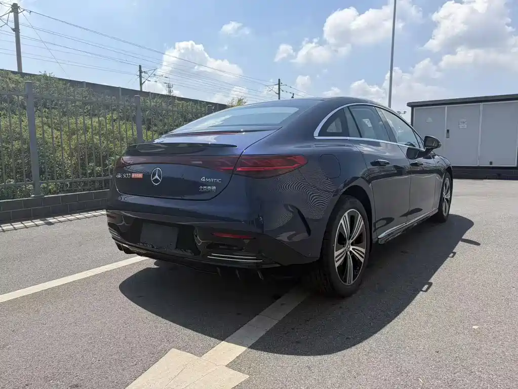 Mercedes-Benz EQE — миниатюра 8