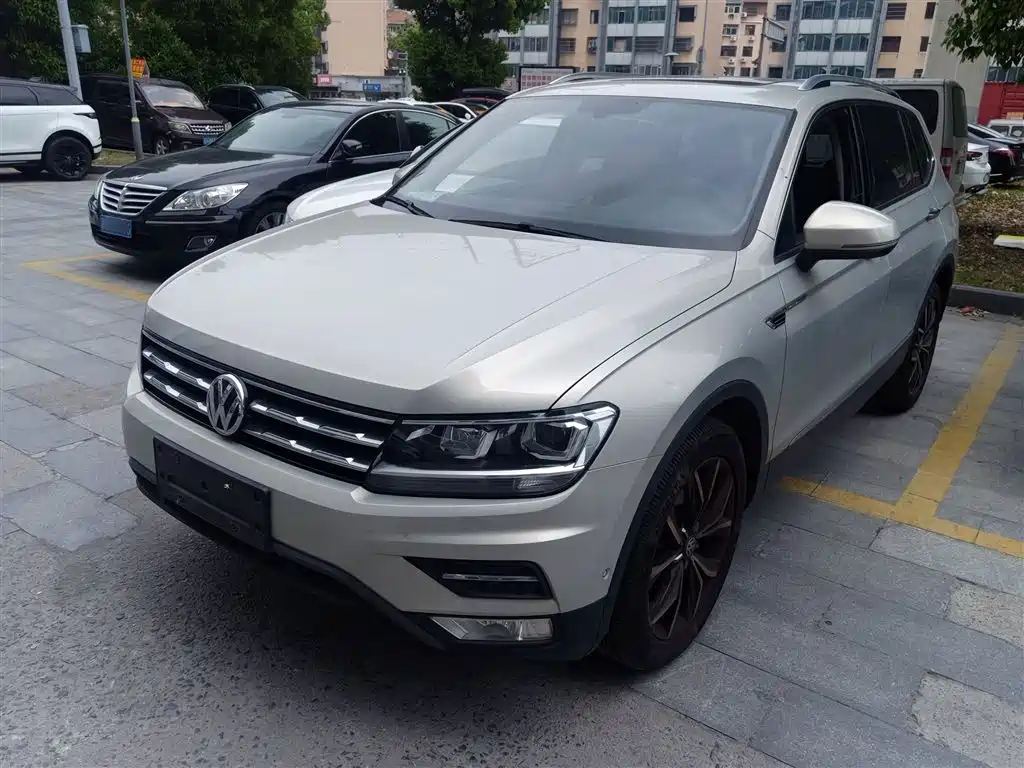 Volkswagen Tiguan L 2019