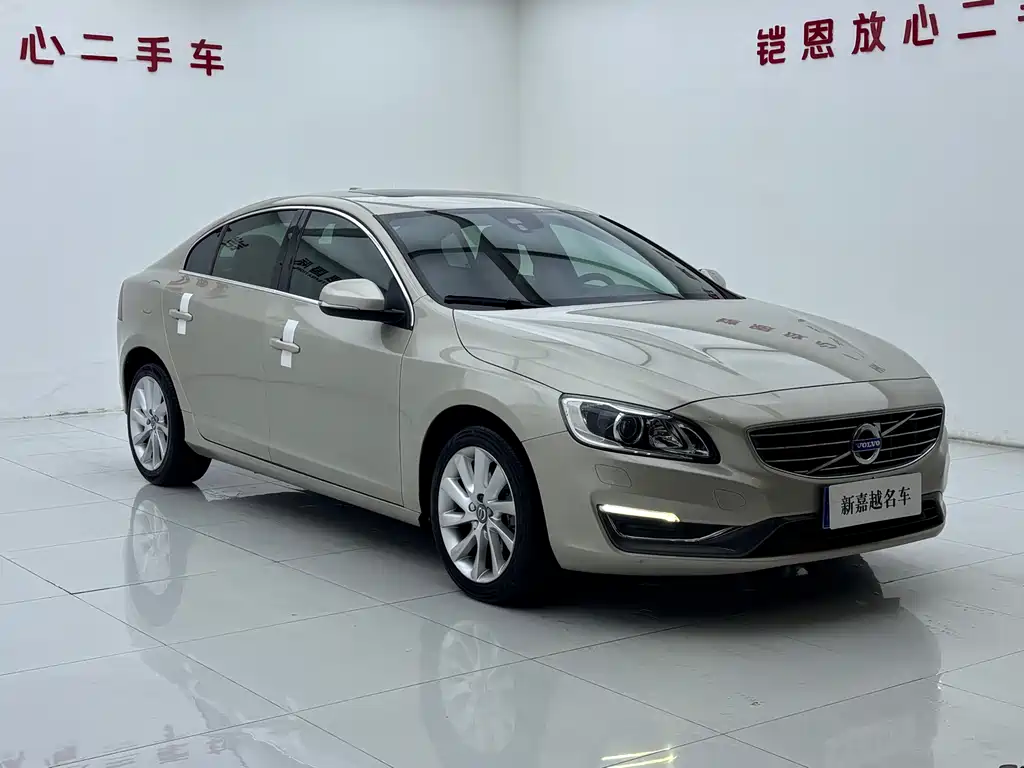 Volvo S60 — миниатюра 3
