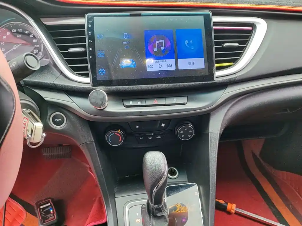 Buick Excelle — миниатюра 13