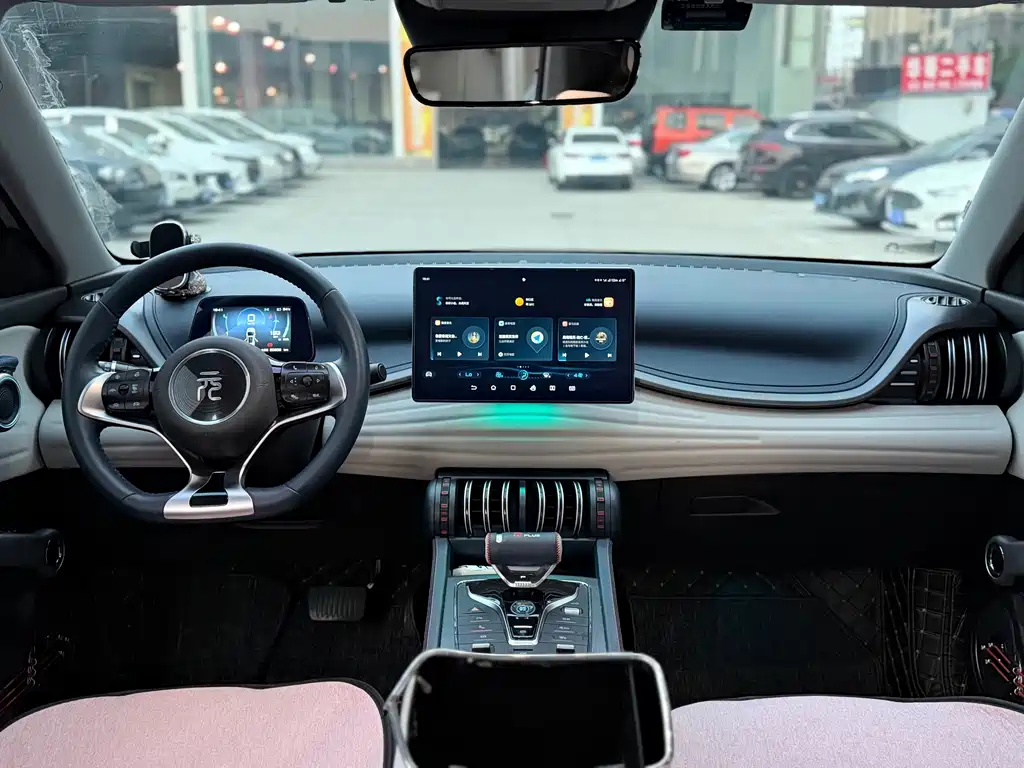 BYD Yuan Plus — миниатюра 13