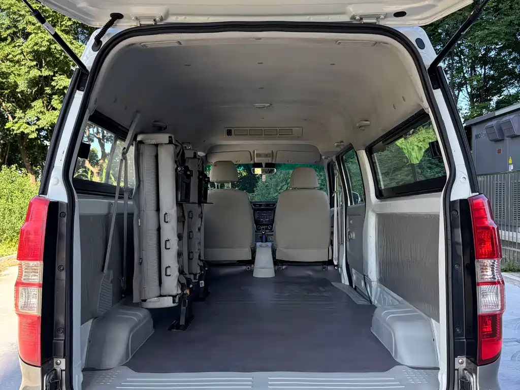 Jinbei Hiace X30L — миниатюра 10