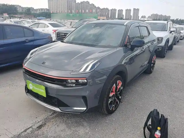 2023 Lynk & Co 06