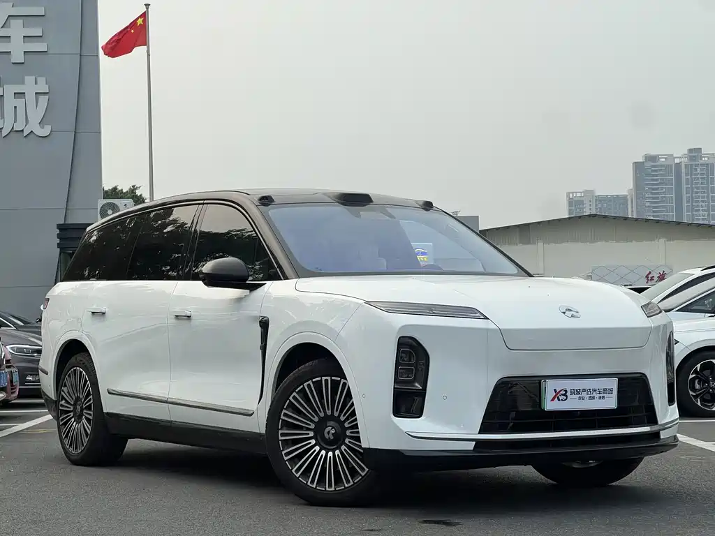 NIO ES8 — миниатюра 3