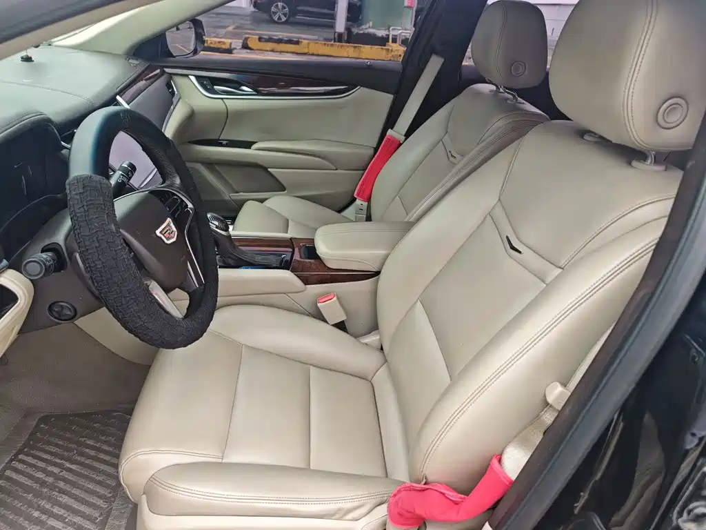 Cadillac XTS — миниатюра 8