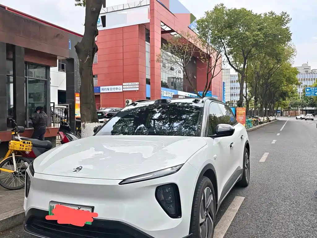 Nio ES6 2024