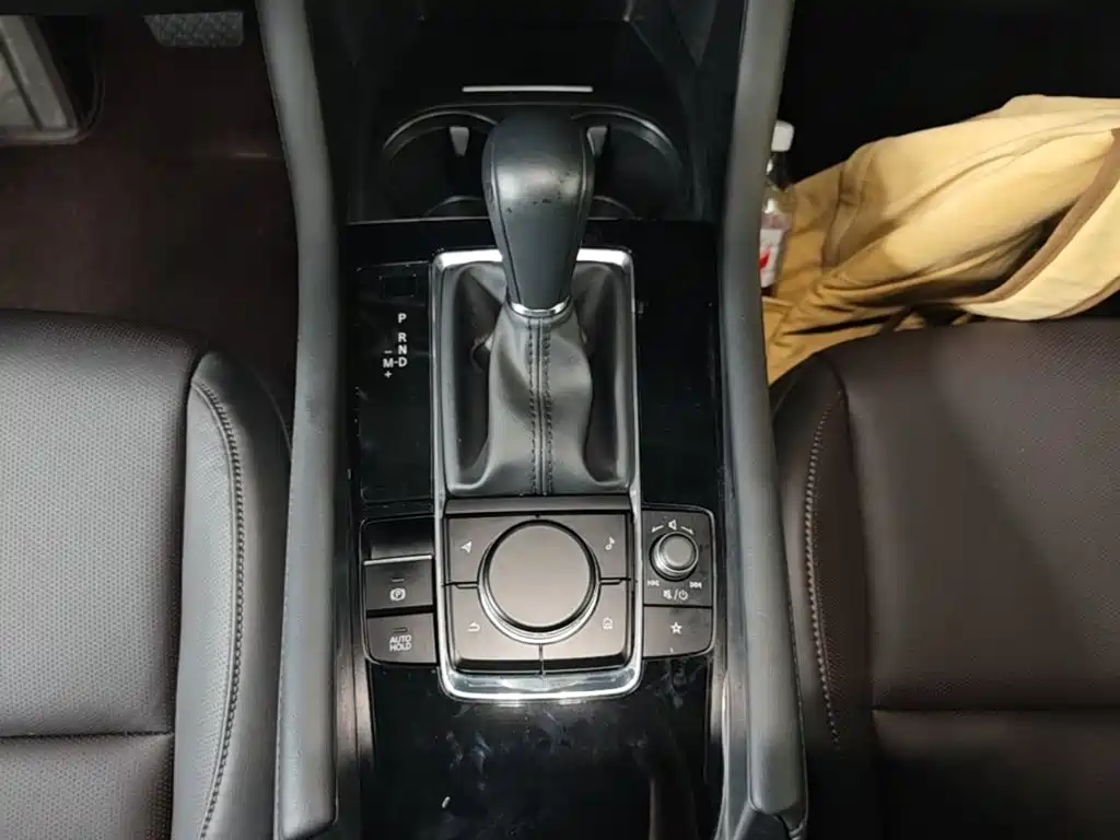 Mazda 3 Axela — миниатюра 14