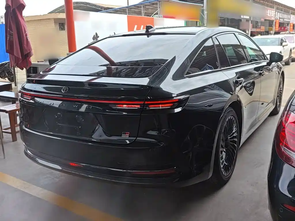 Toyota Crown 2024 2.5L