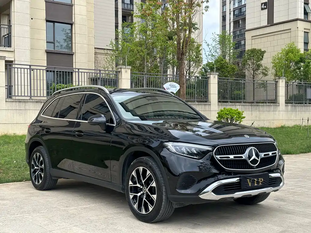 Mercedes-Benz GLC 2024